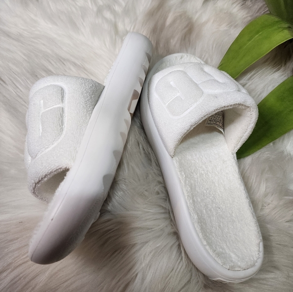 Ugg Mini Slide Women shoes size8 new - Picture 5 of 10